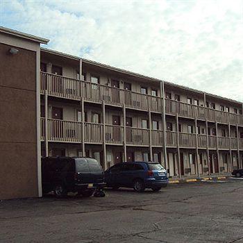 Motel 6-Blue Springs, Mo Eksteriør billede