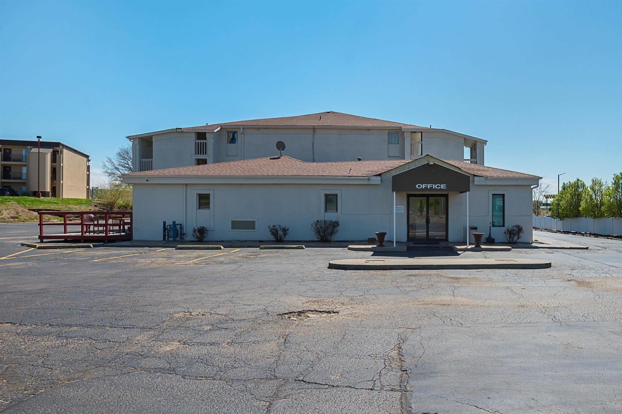 Motel 6-Blue Springs, Mo Eksteriør billede