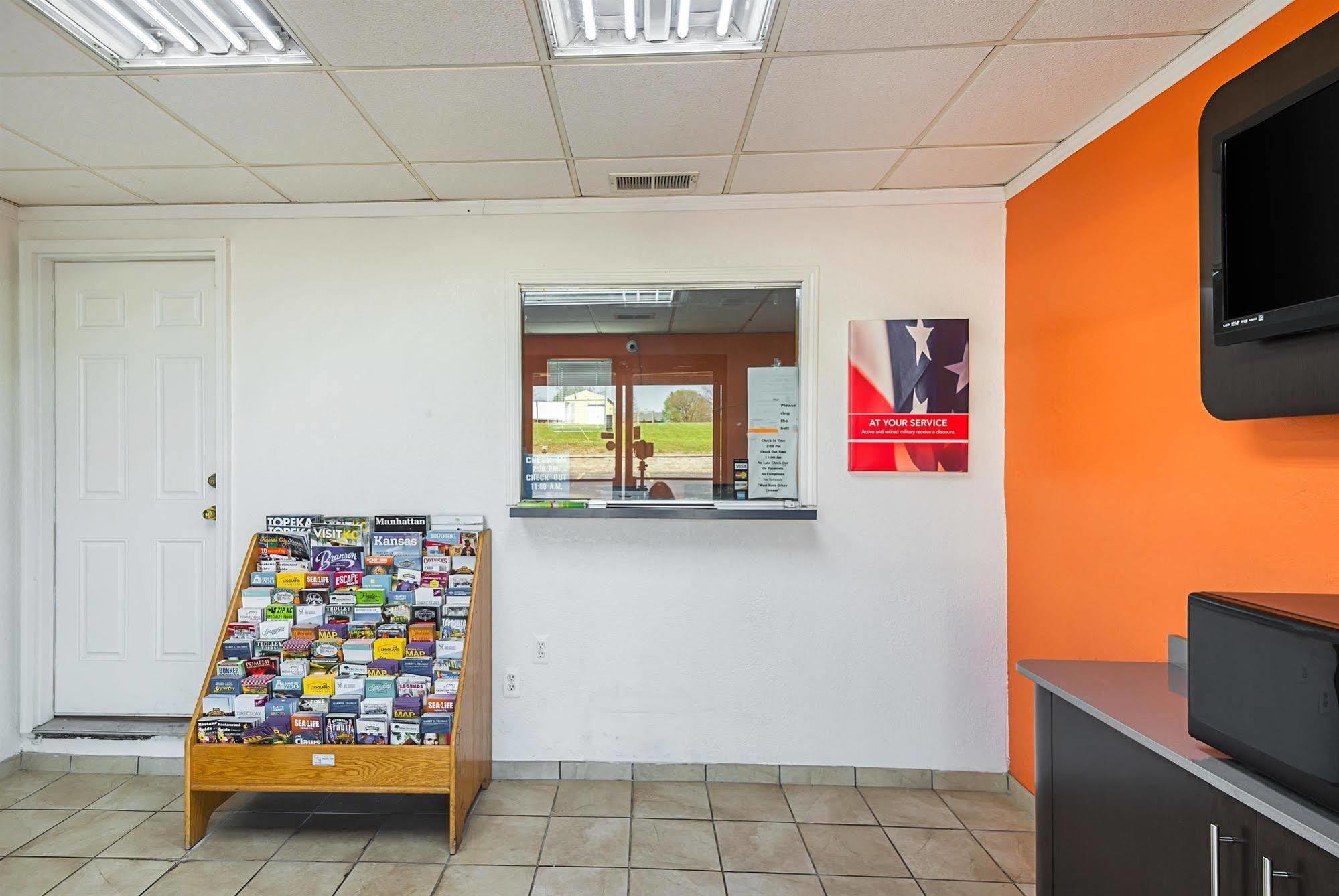 Motel 6-Blue Springs, Mo Eksteriør billede